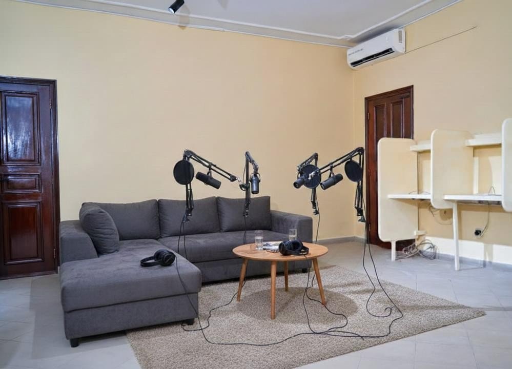 Espace Podcast avec canapé